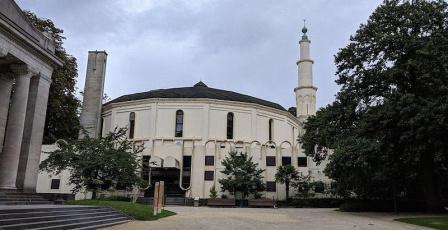 إمساكية رمضان 2026 في بلجيكا | مواعيد الصلاة في بروكسل وأنتويرب