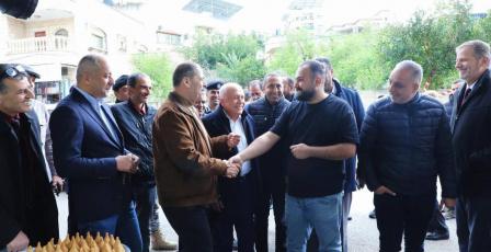 محافظ سلفيت ووزير الاقتصاد يتفقدان أسواق بديا ويؤكدان ضرورة عدم التلاعب بالأسعار