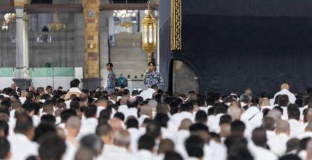 السعودية ترفع جاهزيتها استعدادا لموسم حج 1447 هـ: تأكيد على التصاريح وتكامل الخدمات