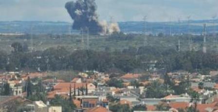 صاروخ إيراني يسقط قرب محطة كهرباء الخضيرة وسط تفعيل صفارات الإنذار