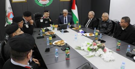 "التربية" والدفاع المدني يبحثان إمكانية استئناف الدوام المدرسي في ظل الظروف الحالية