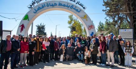 بالصور: بلدية رام الله تطلق تسمية مسار "كمال شمشوم" الرياضي