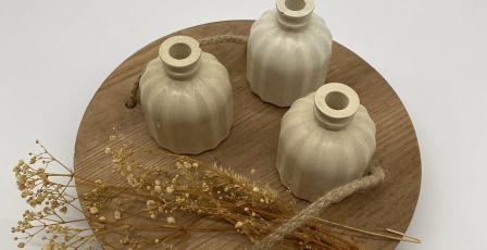 قصة نجاح “Blue Stone”.. شابة فلسطينية تحوّل الحجر والزجاج إلى فن