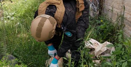 الشرطة تتعامل مع شظايا صاروخية في سلفيت