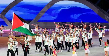بالصور| فلسطين تشارك في حفل افتتاح دورة الألعاب الآسيوية الشاطئية