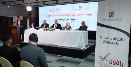 الحمد الله يعلن نجاح إجراء الانتخابات في دير البلح بالتزامن مع الضفة