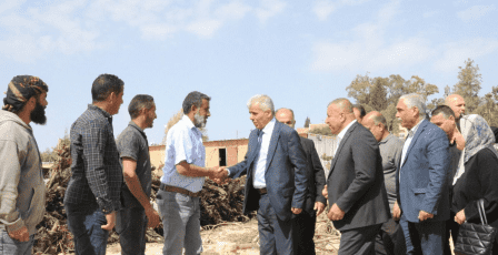 "التربية" تنظم زيارة ووقفة دعم وإسناد لطلبة مدرسة أم الخير في مسافر يطا