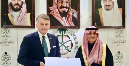 السعودية تُسلّم الأونروا مساهمتها السنوية بقيمة مليوني دولار