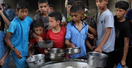 هيومن رايتس: إسرائيل تقيد المساعدات وتقتل المدنيين بغزة خلال وقف إطلاق النار