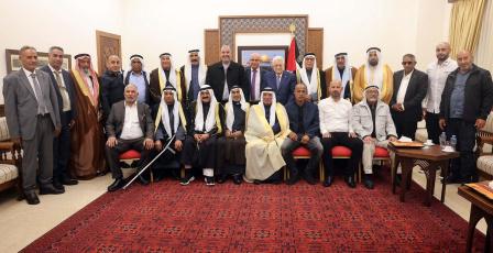 الرئيس عباس يستقبل وفد مشايخ ووجهاء بئر السبع