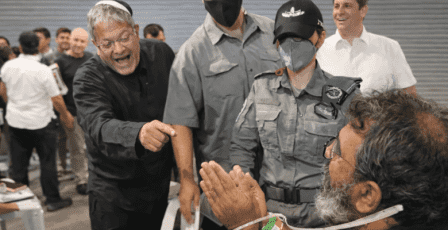 بيان عربي إسلامي يدين اعتداء بن غفير على نشطاء "أسطول الصمود"