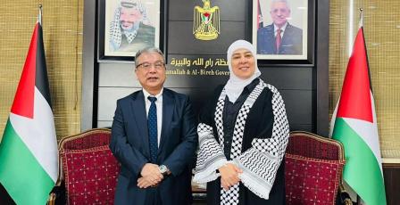  غنام تبحث آخر المستجدات السياسية مع السفير الياباني 