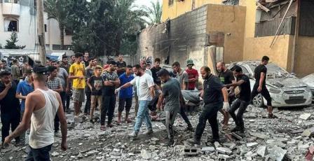 5 شهداء بقصف الاحتلال مجموعة مواطنين بمخيم المغازي