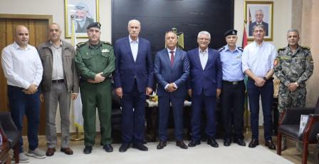 محافظ جنين يستقبل مساعد القائد الأعلى لقوى الأمن الفريق الحاج إسماعيل جبر