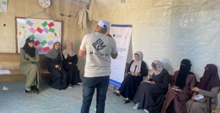 جمعية المرأة العاملة تنظم ورشة بعنوان "النساء كشريكات في صنع القرار" في دير البلح
