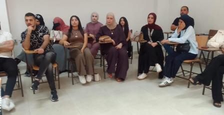 جمعية المرأة العاملة الفلسطينية للتنمية تنظم لقاءً حواريًا حول تعزيز مشاركة الشباب في الحكم المحلي وصنع القرار