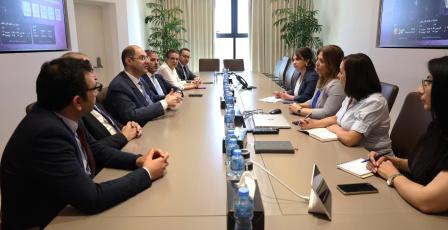 الخليلي والشوا يبحثان سبل التعاون لدعم التمكين الاقتصادي للمرأة الفلسطينية وتعزيز الشراكة مع القطاع الخاص