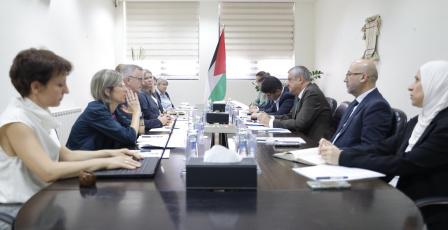 بسيسو يبحث مع وفد المفوضية الأوروبية سبل دعم جهود التعافي المبكر في غزة
