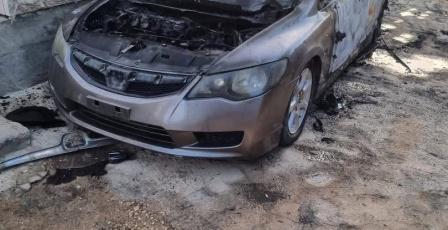 كشف ملابسات جريمة إحراق مركبة محامٍ في الخليل