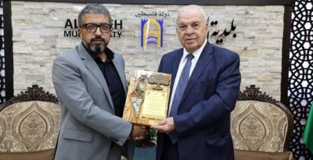بلدية البيرة ومستشفى HClinic يبحثان تعزيز التعاون في المجال الصحي