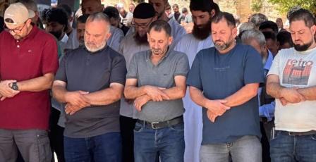 65 ألف مصلّ يؤدون الجمعة في الأقصى
