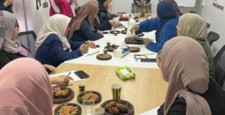 جمعية المرأة العاملة للتنمية تعقد لقاءً لتبادل الخبرات بين مجالس الظل النسوية في جنوب الضفة الغربية