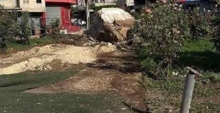 الاحتلال يدمر نصبا تذكارية لشهداء ورموز وطنية في مدينة طولكرم وبلدة كفر اللبد شرقها