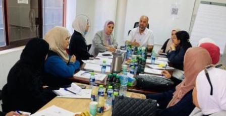 جمعية المرأة العاملة تعقد لقاءً حوارياً مع لجنة الانتخابات المركزية بنابلس لتعزيز الوعي والمشاركة السياسية للشباب والنساء