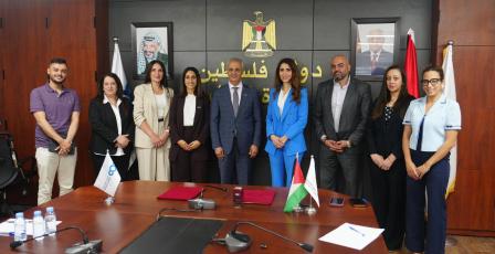 البنك العربي ووزارة العمل الفلسطينية يطلقان برنامجًا لدعم المشاريع الريادية الشبابية
