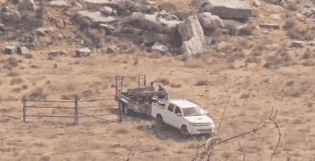 بالفيديو: مستوطنون يمهدون لإقامة بؤرة استيطانية جديدة بنصب خيام بأم صفا غرب رام الله