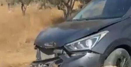 فيديو: مستوطنون يصدمون مركبة قرب قرية المغير برام الله