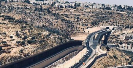 مخطط استيطاني لتغيير واقع الطرق والحركة في قلب رام الله والبيرة