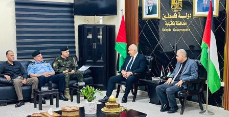 وزير الداخلية يجري زيارة ميدانية لمحافظة قلقيلية ويعقد لقاءات مع مدراء المؤسسات الأمنية والمدنية