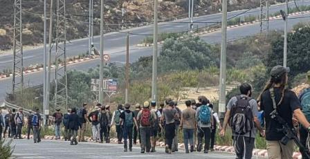 مستوطنون يقتحمون سردا وحي الريحان شمال رام الله ويطلقون النار