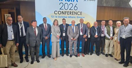 أثينا: أبو زيد يؤكد أهمية صناعة قيادات المستقبل وتعزيز قدرات الدولة رغم الأزمات