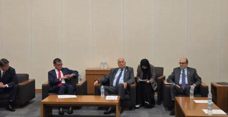الرجوب يدعو البرلمانيين اليابانيين إلى الضغط للاعتراف بدولة فلسطين ويطلعهم على آخر المستجدات