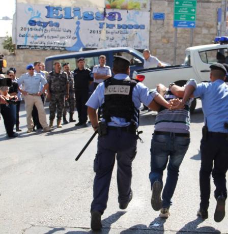 الشرطة تقبض على شخص أطلق النار تجاه منزل نابلس