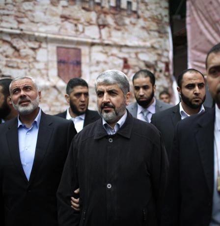 صحيفة: حماس تبحث نقل مقر قيادتها السياسية إلى خارج قطر