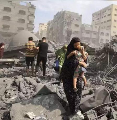 غزة.. هكذا غيرت قذيفة إسرائيلية حياة "فدوى" إلى الأبد