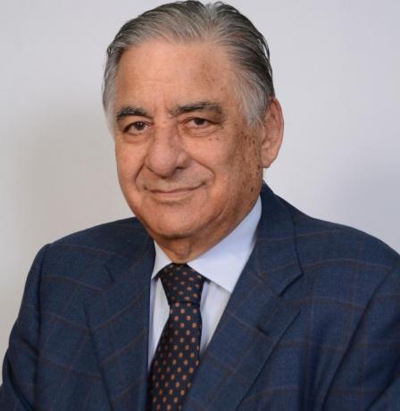 الحرب... وأمّ القضايا