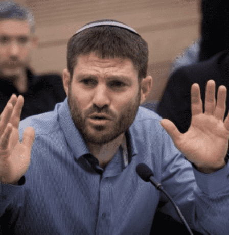 سموتريتش زاعماً: ترامب سيغير رأيه بشأن ضم الضفة الغربية