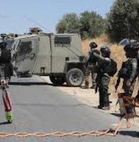 قوات الاحتلال تنصب حاجزا عسكريا جنوب شرق بيت لحم