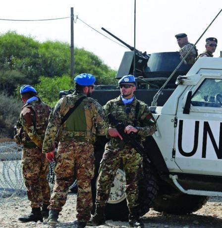 اليونيفيل: دبابة إسرائيلية أطلقت الرصاص تجاه أحد مواقعنا جنوب لبنان