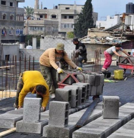 "الإحصاء": انخفاض أسعار تكليف البناء بنسبة 0.23% خلال شباط الماضي