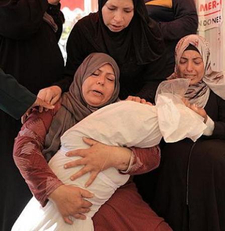 21 شهيدا في قصف الاحتلال على قطاع غزة منذ فجر اليوم