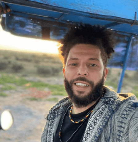 سبب وفاة مغني الراب التونسي كافون أحمد العبيدي.. ما هو مرضه النادر وديانته؟