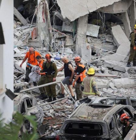 خبير عسكري لراية: واشنطن تضغط عسكريًا لفرض شروط تفاوض على طهران وتحذيرات من اتساع رقعة الحرب إقليميًا