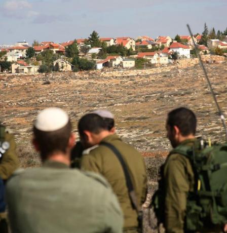 خاص| تصعيد استيطاني في الضفة.. مخطط لإقامة 1200 بؤرة جديدة لصالح “بيت إيل”