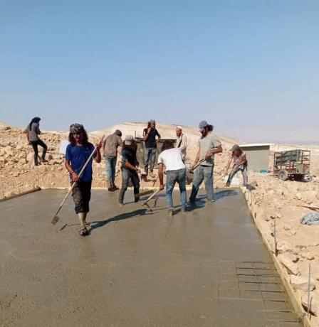 إصابة مواطنين في اعتداء للمستوطنين في بيت دجن