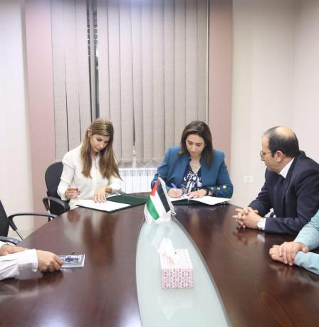 "الإحصاء" ومركز دراسات أرض فلسطين بالجامعة الأميركية ببيروت يوقعان مذكرة تفاهم